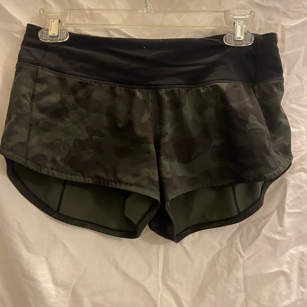 green camp lululemon speed up shorts